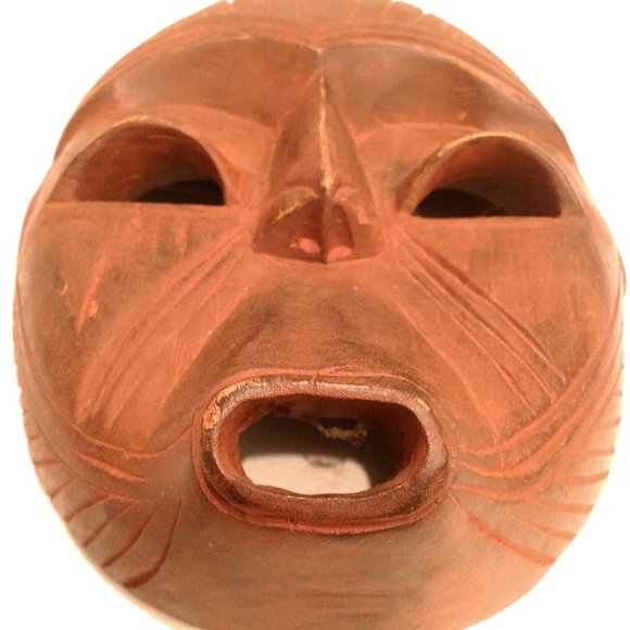 Vintage Wooden African Mask - Picture 2 of 11